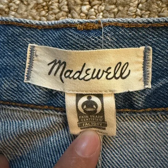 Madewell Women's Denim Jean Shorts Distressed High-Rise Relaxed Frayed Size 27 - Picture 3 of 11
